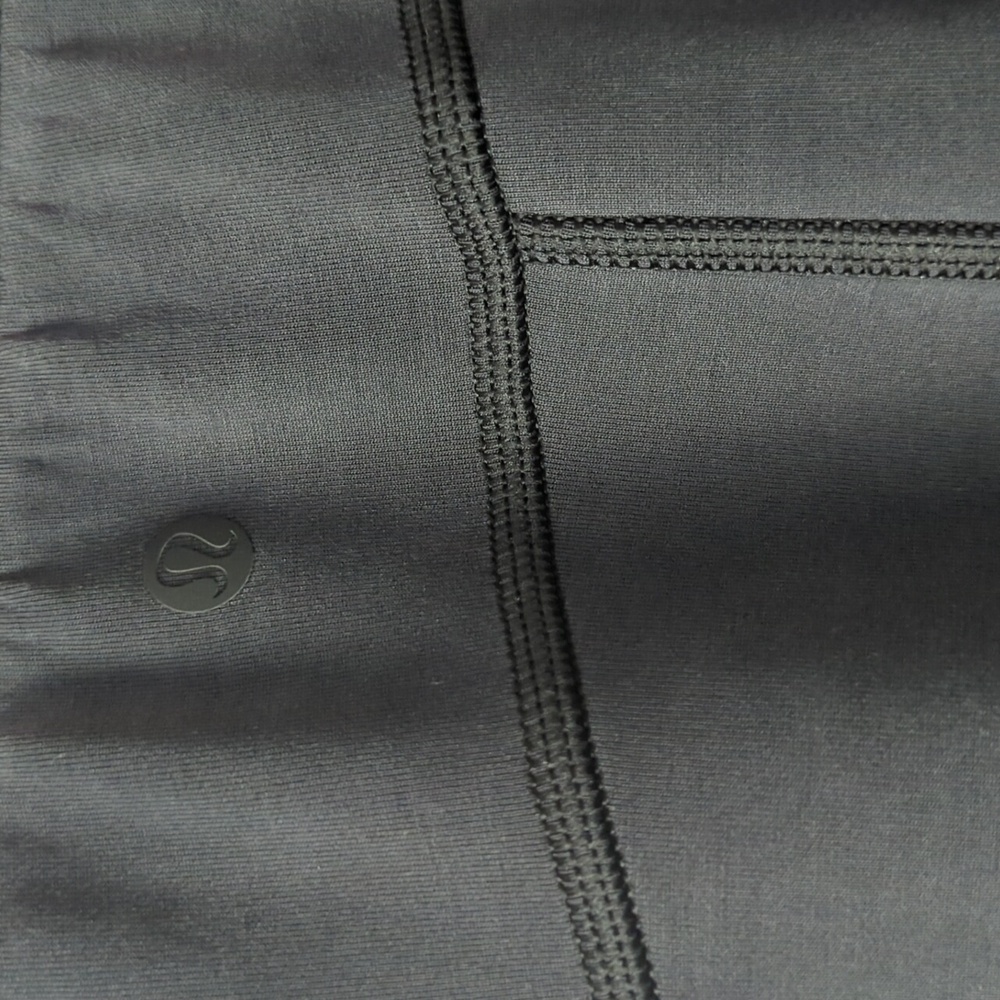 NWOT - Lululemon Softstreme High Rise Pant - Regular - Size 6 - Picture 7 of 9